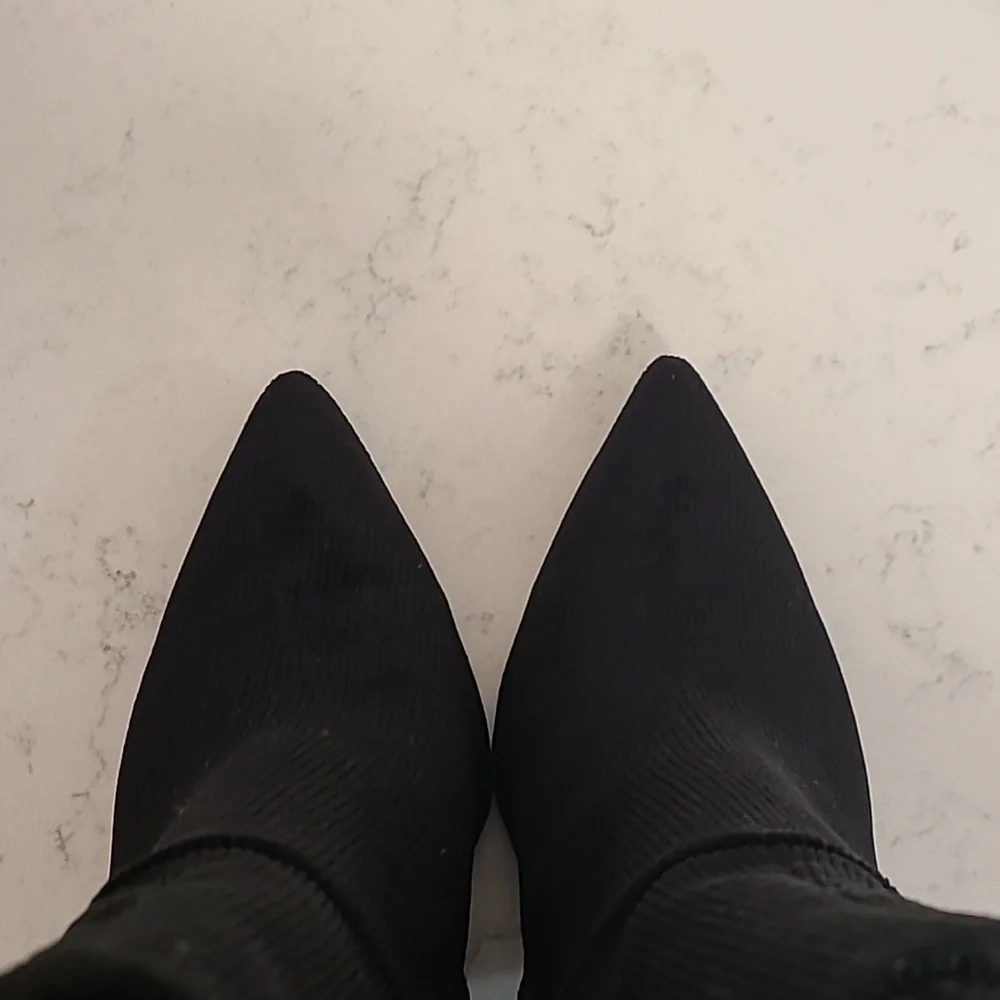 Halston Heritage Quin Boot Black size 6 - Picture 3 of 4